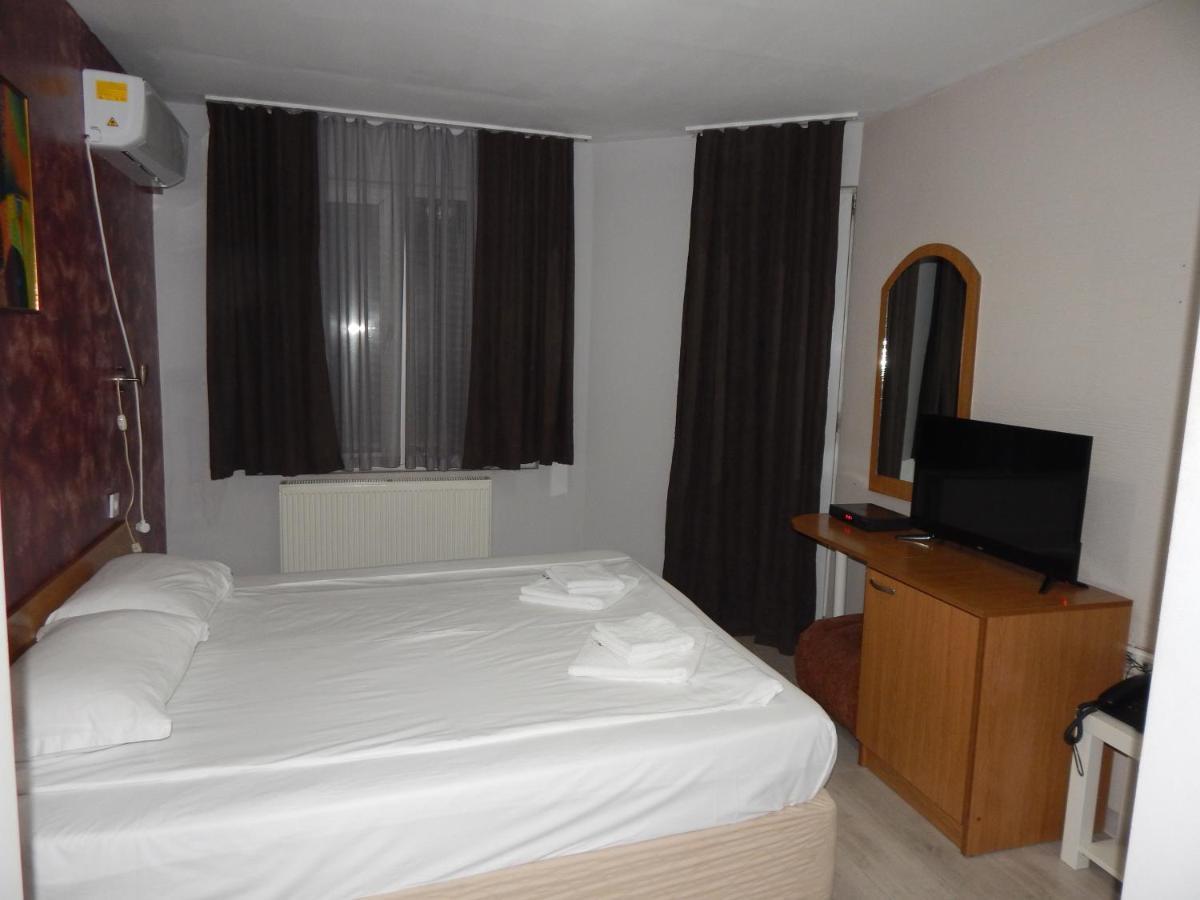 Rio Family Hotel Blagoevgrad Eksteriør billede